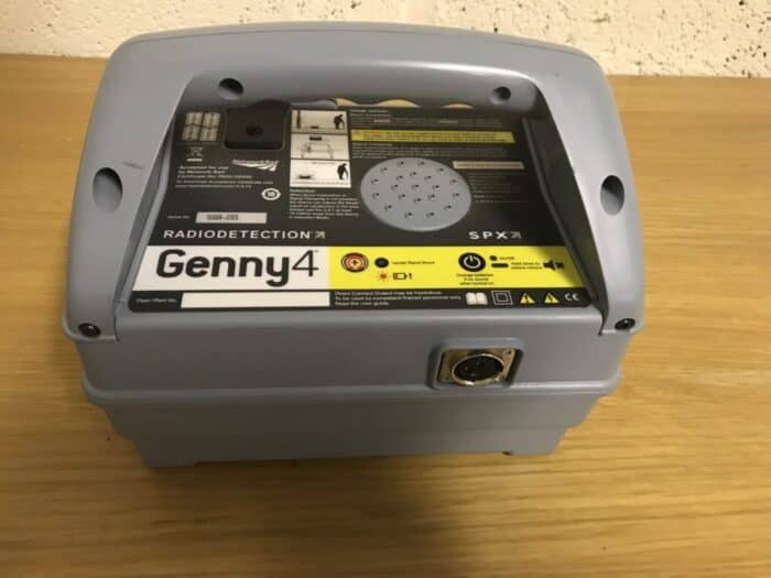 RECONDITIONED RADIODETECTION GENNY 4 SMITH SURVEYING EQUIPMENT